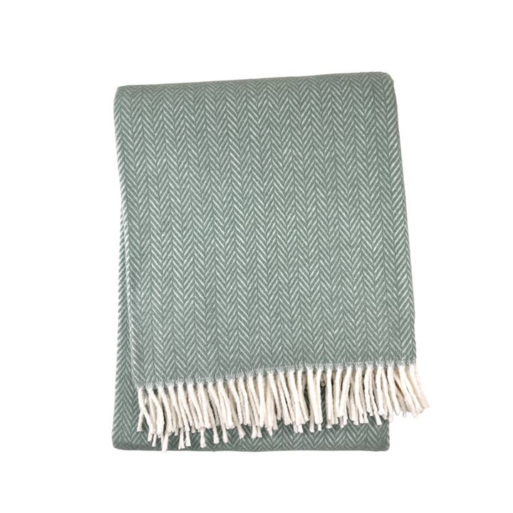 ASI Herringbone Plush Throw