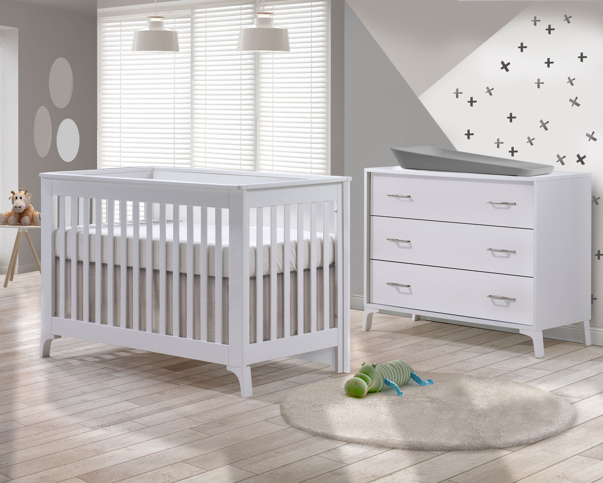 Tulip - Metro Convertible Crib and 3 Drawer Dresser XL