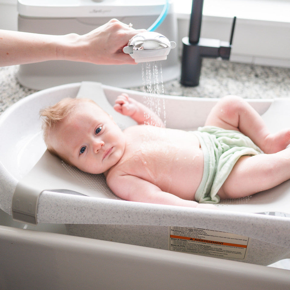 The First Years Rain Shower Baby Spa Tub with Soothing Spray Showerhead