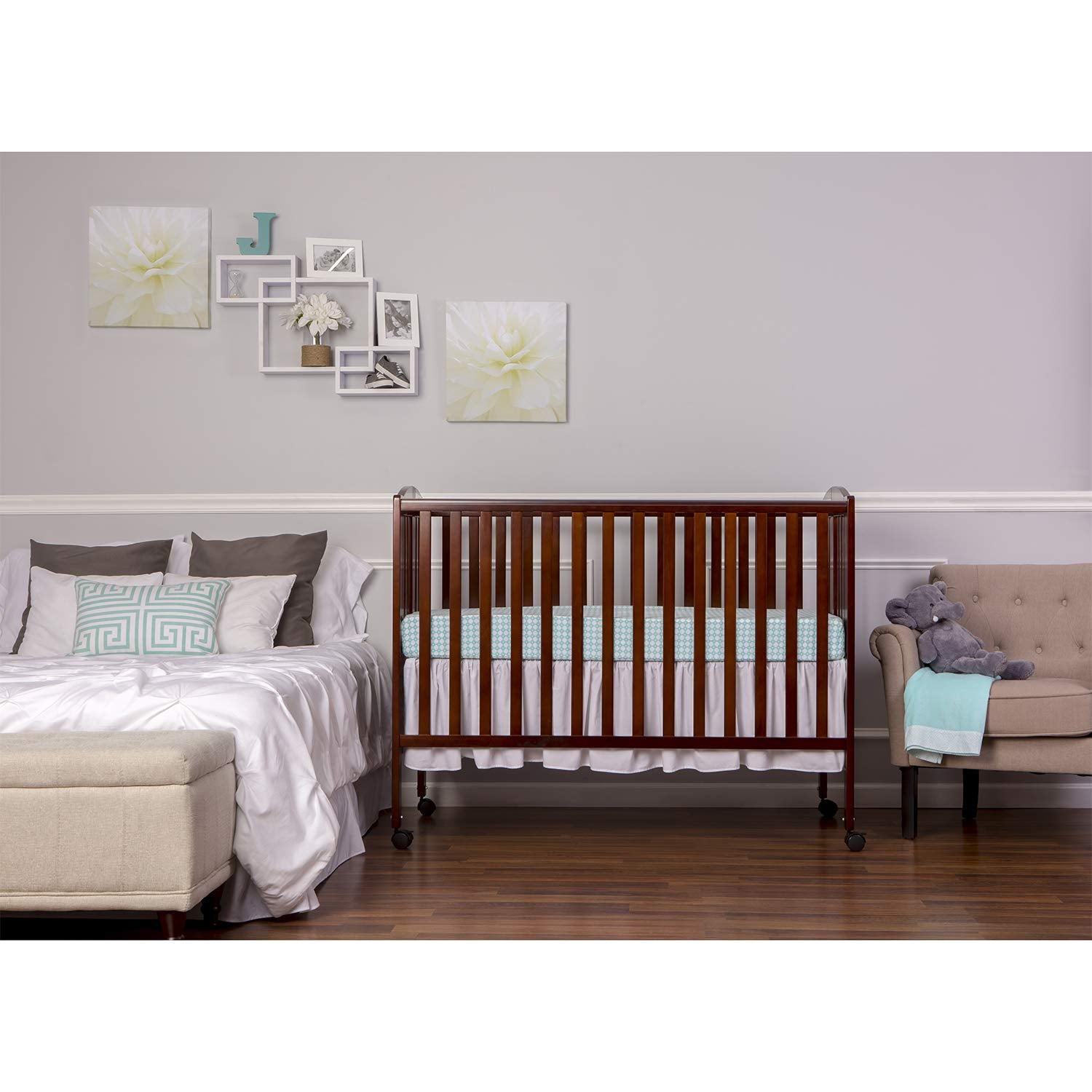 Dream On Me Full Size Folding Crib - Mega Babies