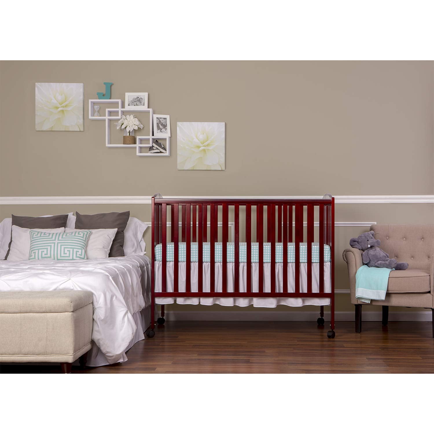 Dream On Me Full Size Folding Crib - Mega Babies