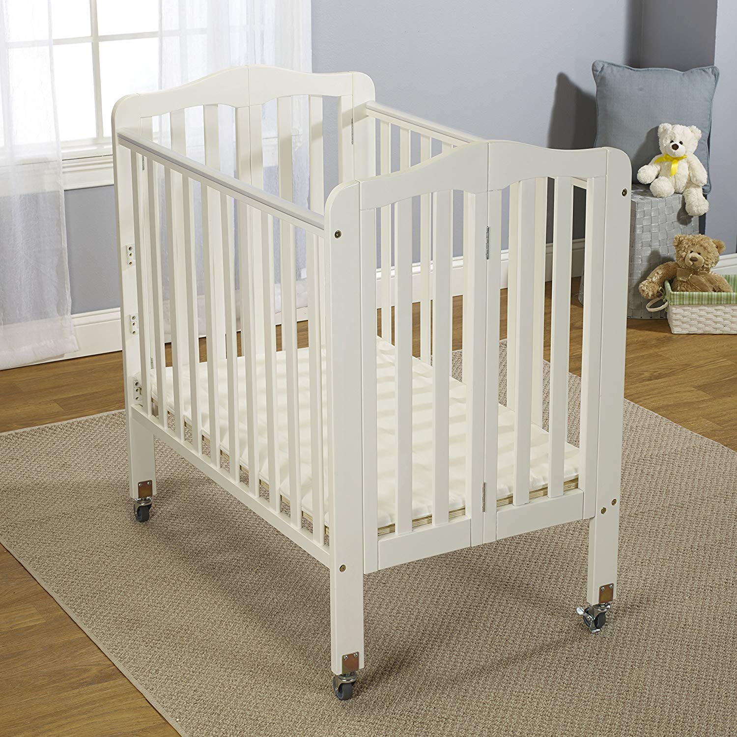 Big Oshi Angela (Curved) 3 Level Portable Crib + Free 3" Mattress - Mega Babies