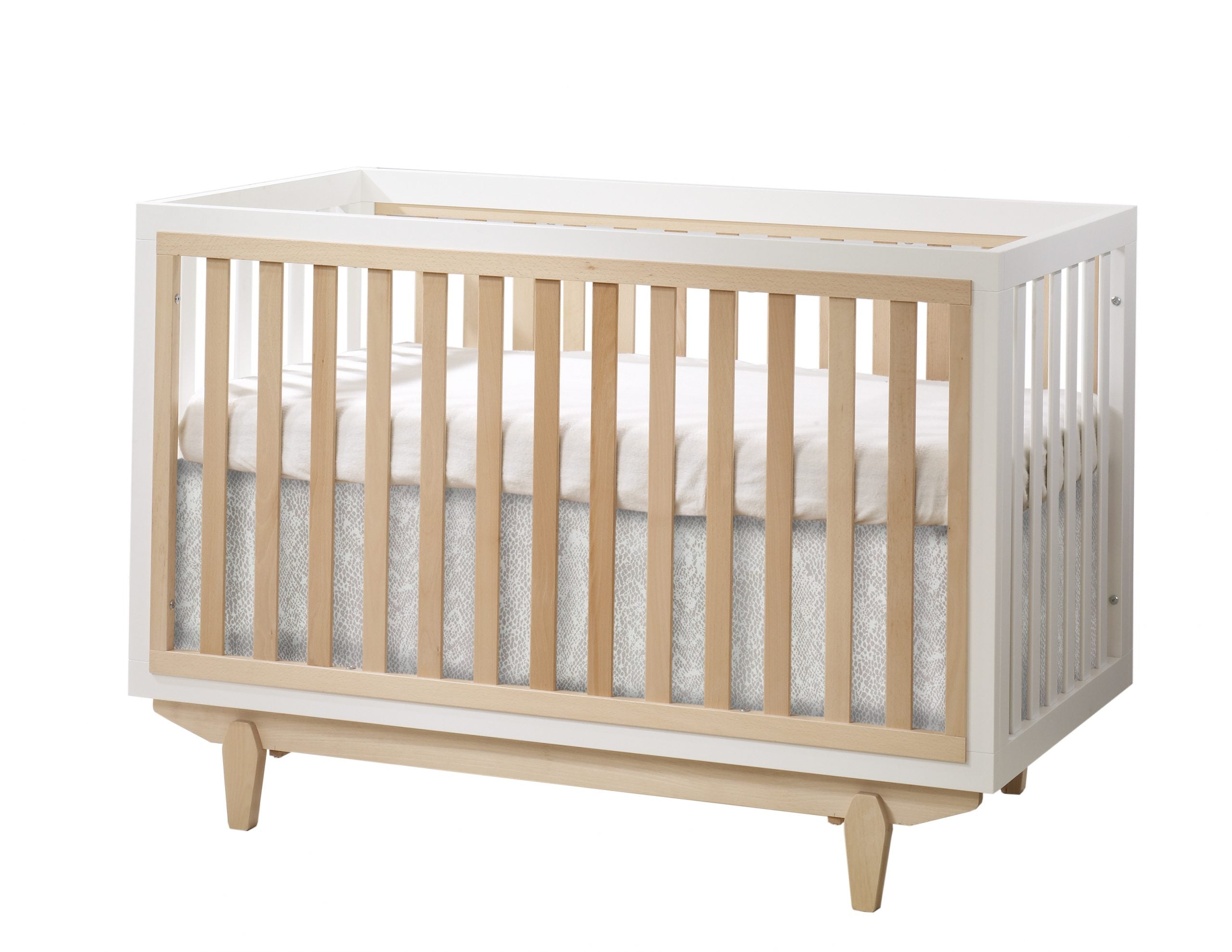 Tulip Tate Classic Convertible Crib