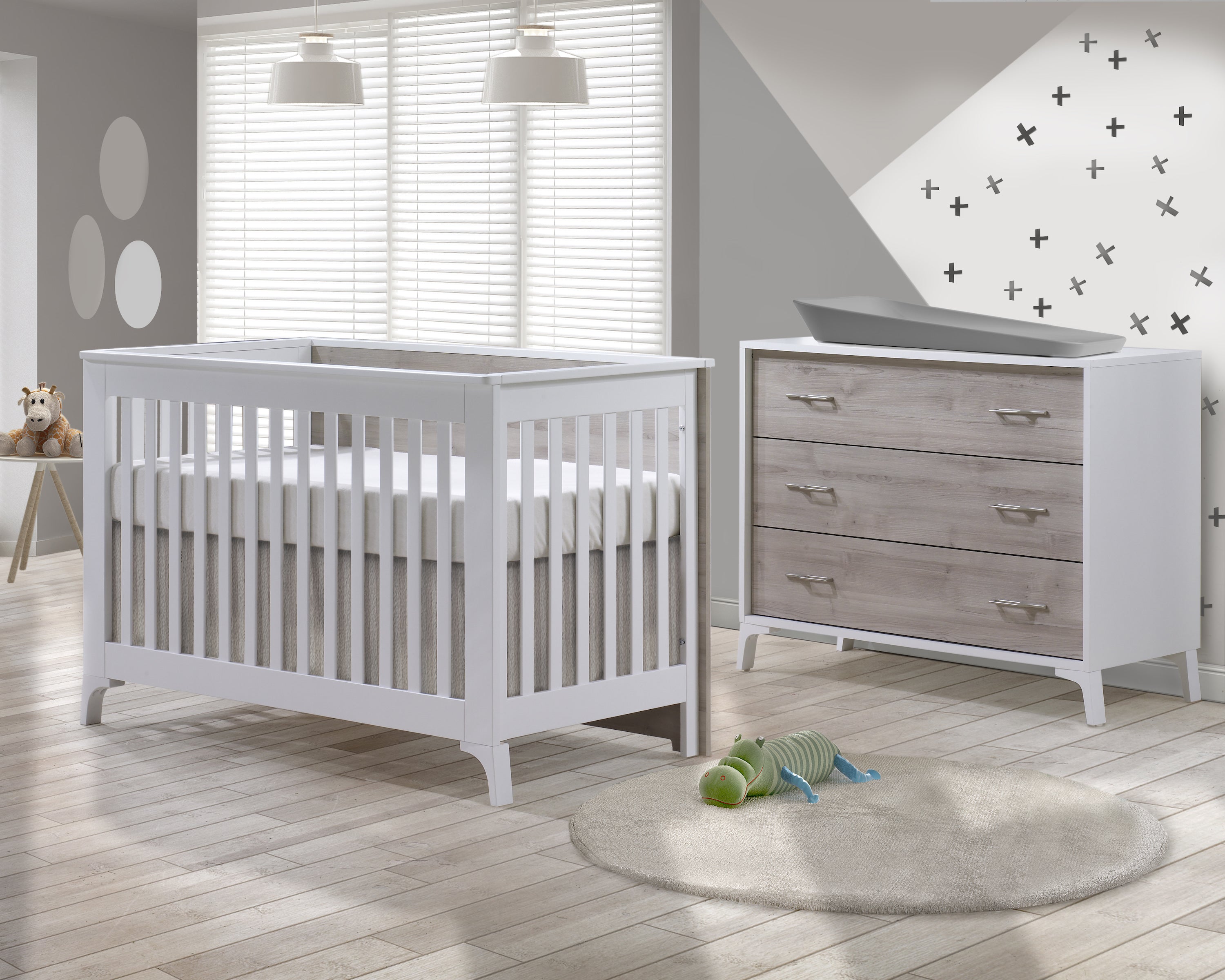 Tulip - Metro Convertible Crib and 3 Drawer Dresser XL