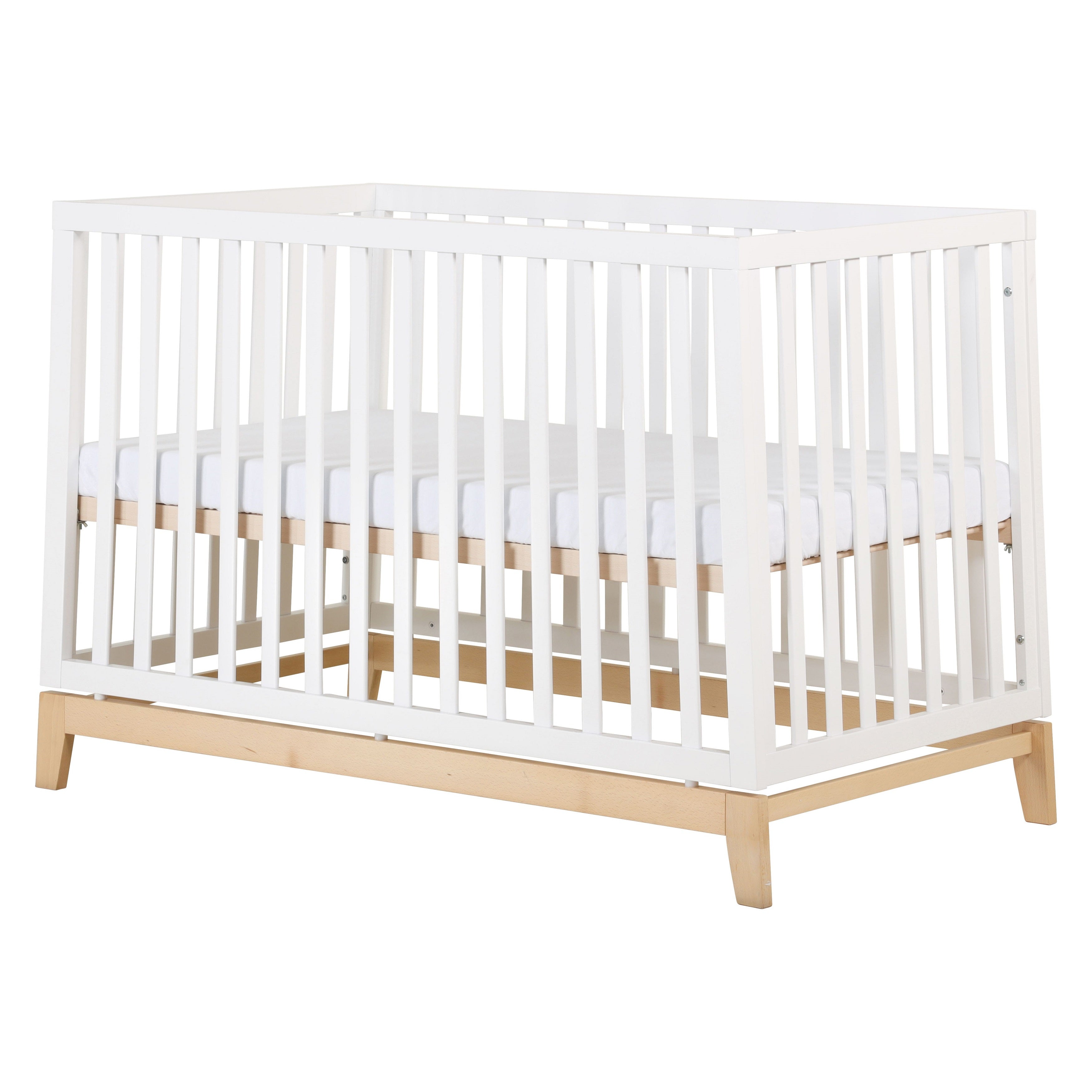 dadada Chelsea 3-in-1 Convertible Crib